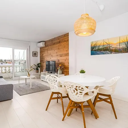 Precioso Apartamento Welcs 006 Con Balcon Apartment *