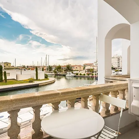 Precioso Apartamento Welcs 006 Con Balcon * Empuriabrava