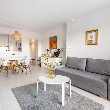 Precioso Apartamento Welcs 006 Con Balcon Appartement *
